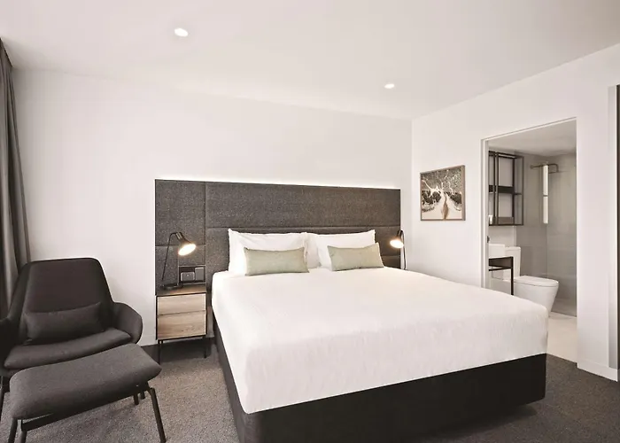 Vibe Hotel Melbourne