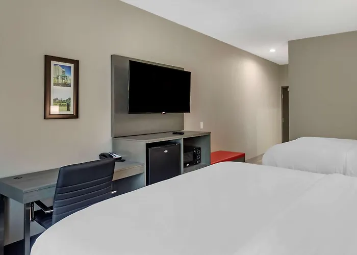 Comfort Inn & Suites Olive Branch Old Towne