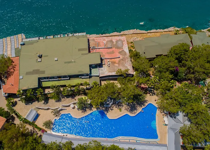 Senza Garden Holiday Club