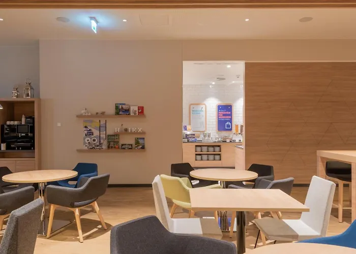 Holiday Inn Express & Suites - Potsdam By Ihg