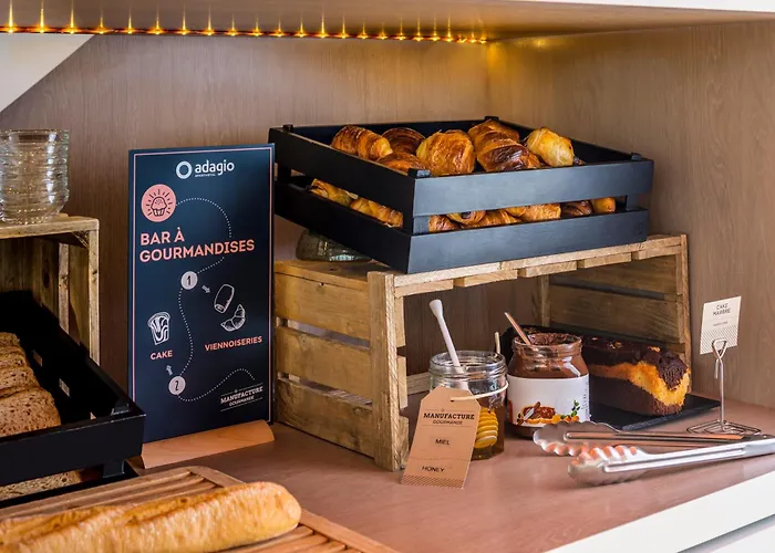 Aparthotel Adagio Access Paris Massy Gare