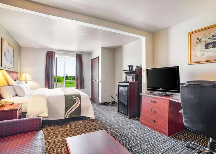 Quality Inn Parsons North