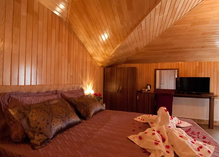 Defne Otel