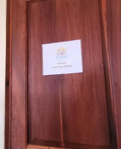 Hostel Tropical And Coworking