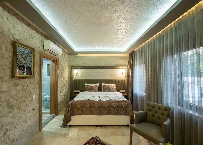 Ahiyan Hotel