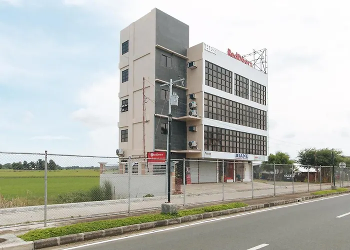 Reddoorz Near Iloilo International Airport