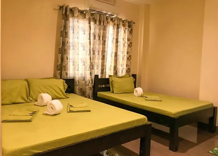 E.I. Suites