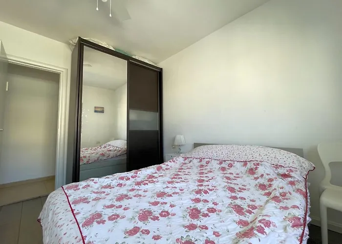 Beautiful 2-Bedroom Condo In The Heart Of Tel Aviv