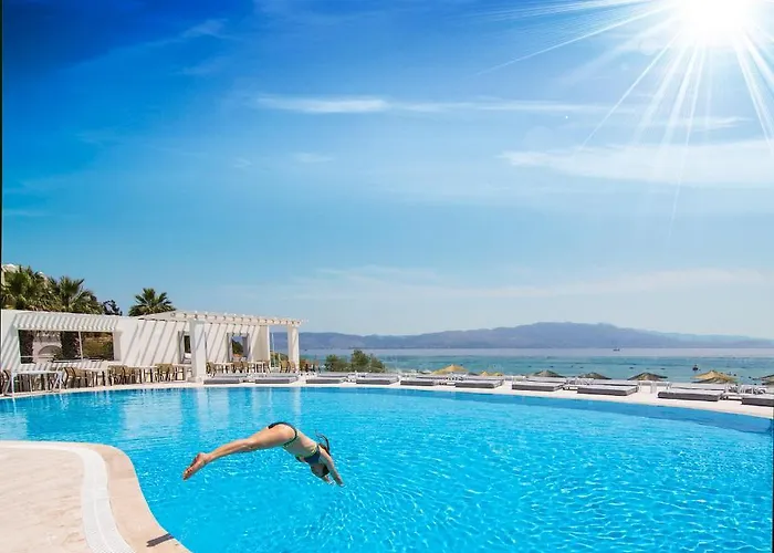 Charm Beach Hotel