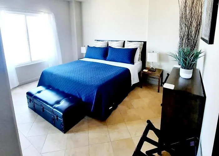 Stunning Oceanfront Condo On Usable Sandy Beach