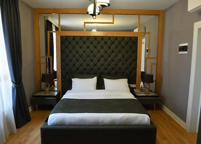 Rose Boutique Hotel