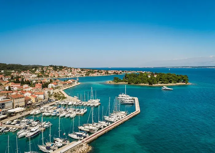 DUNATOVI DVORI Heritage Hotel