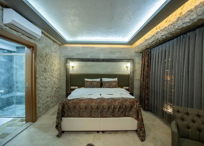 Ahiyan Hotel