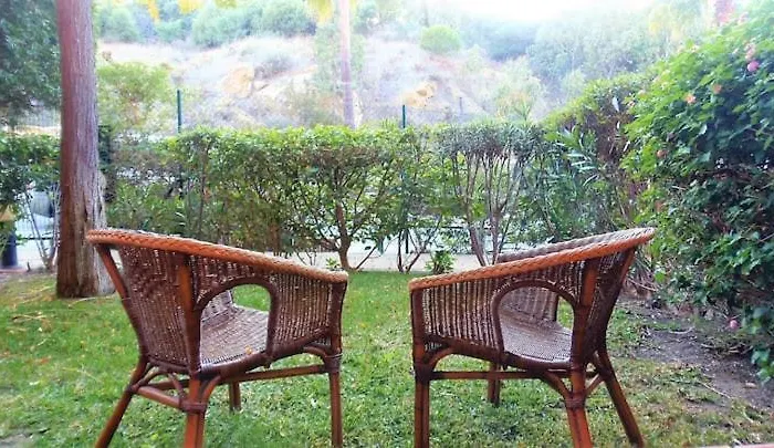 Apartamento espacioso con seis piscinas muy tranquilo y jardines cercano a la playa