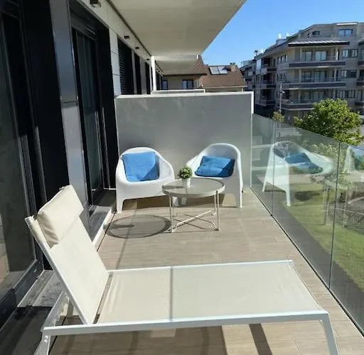Precioso Apartamento Con Terraza Y Piscina En Portonovo-Sanxenxo