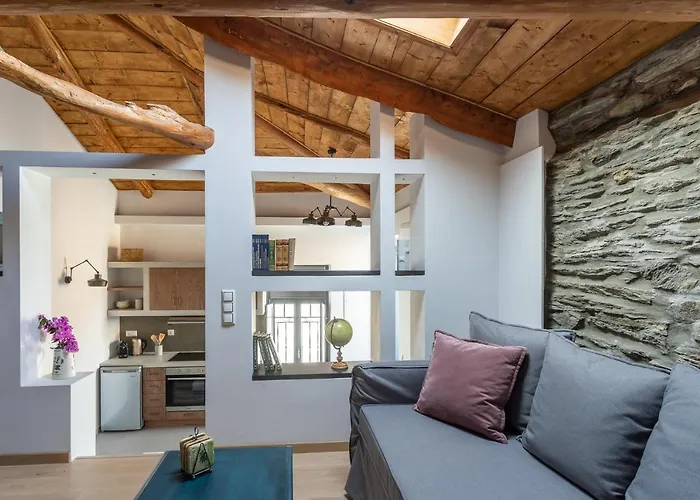 Camara Suites