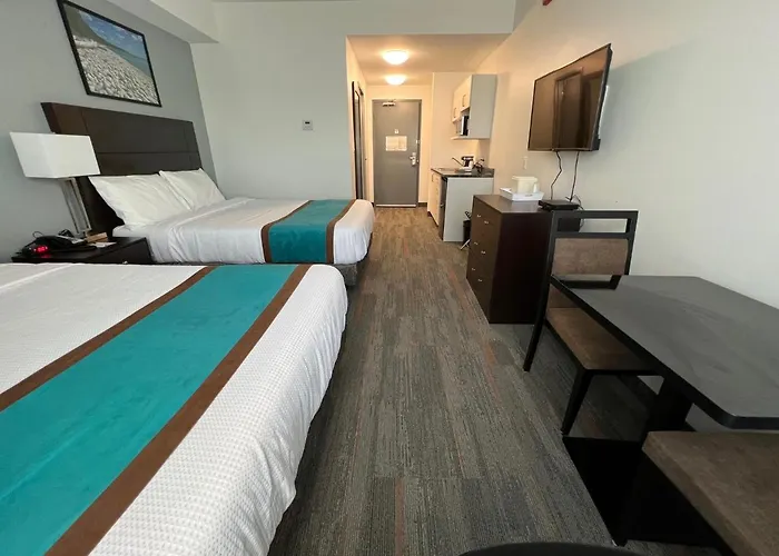 Travelodge By Wyndham Marathon