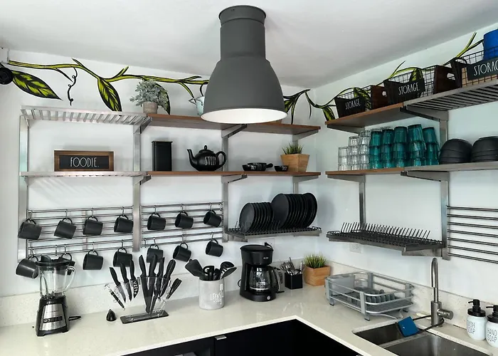 Nomada Beach Hostel- Isla Verde