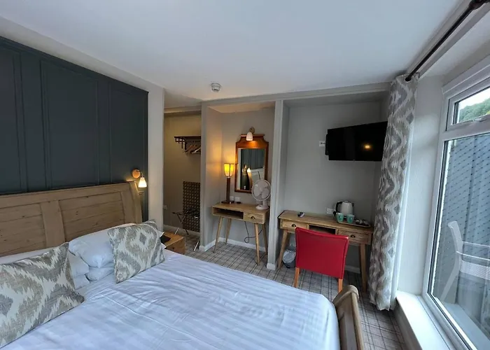 The Chainbridge Hotel