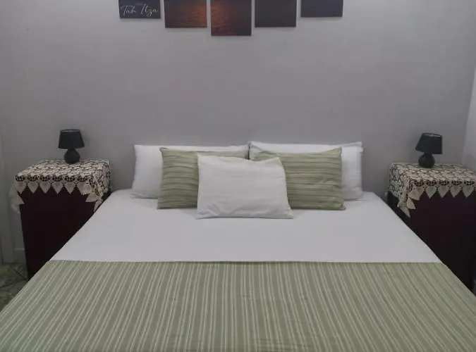Hostal Tah Itza