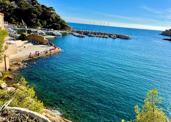 Cabanon contemporain - Côte bleue - Calanque de la Redonne