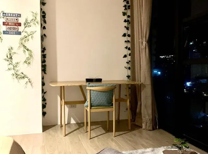 Condo In Cebu City Meridian With Netflix And Wifi, Near Ayala And It Park U03