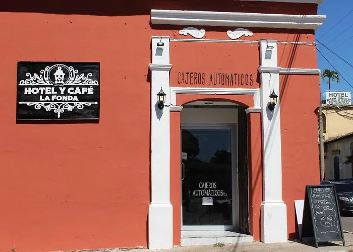 Hotel y Café Ixmati Suchitoto
