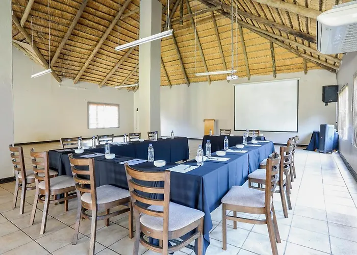 Nongoma Lodge & Inn Cc