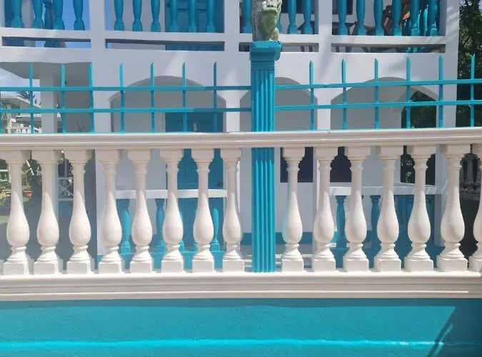 Los Delfines Hotel&Dive Center