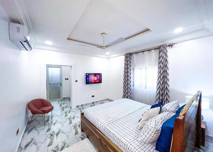 Golden Touch Executive Hotel
