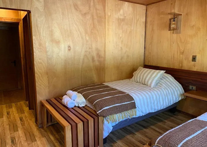 Illi Lodge & Hostel