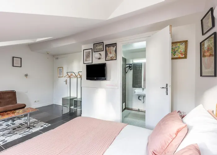 Room Sauvage