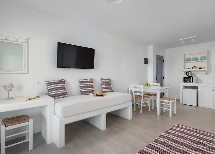 Stegna Akti Luxury Suites