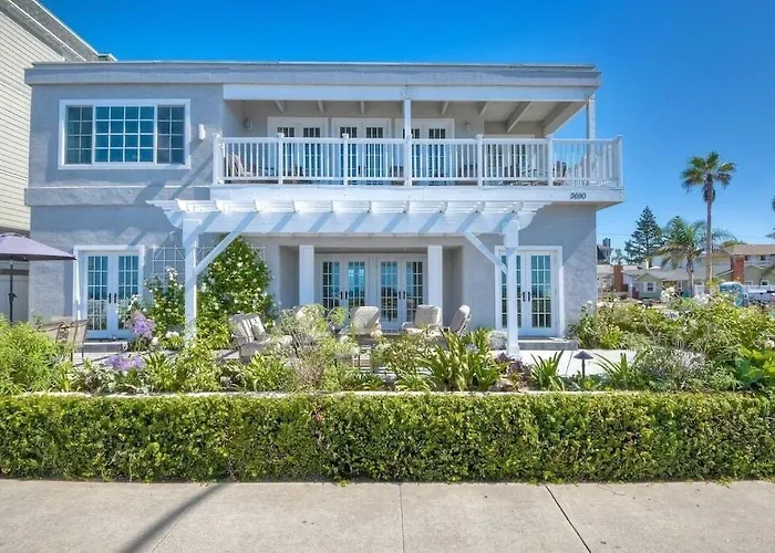 Ocean View From Private Patio, Steps To Beach, Parking