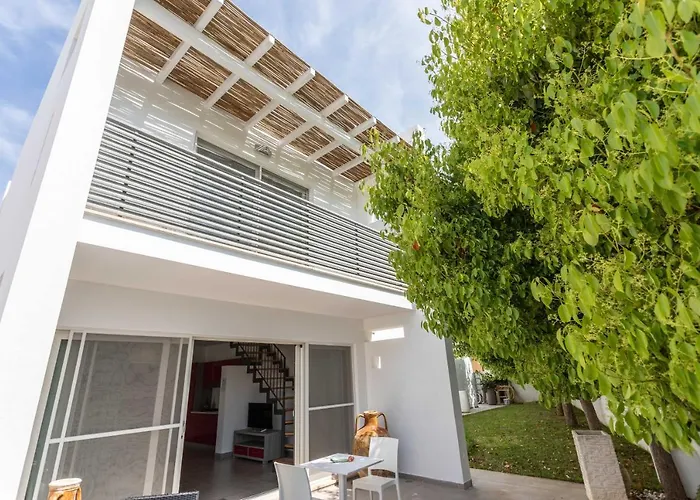 Blu Marine Residence