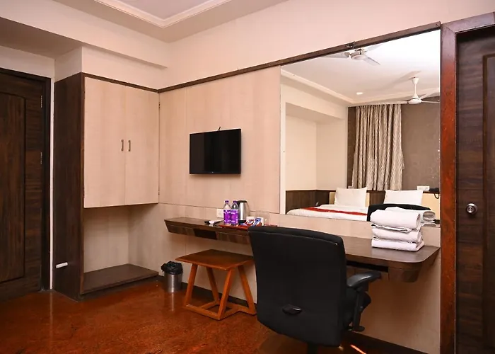 Hotel Center Point