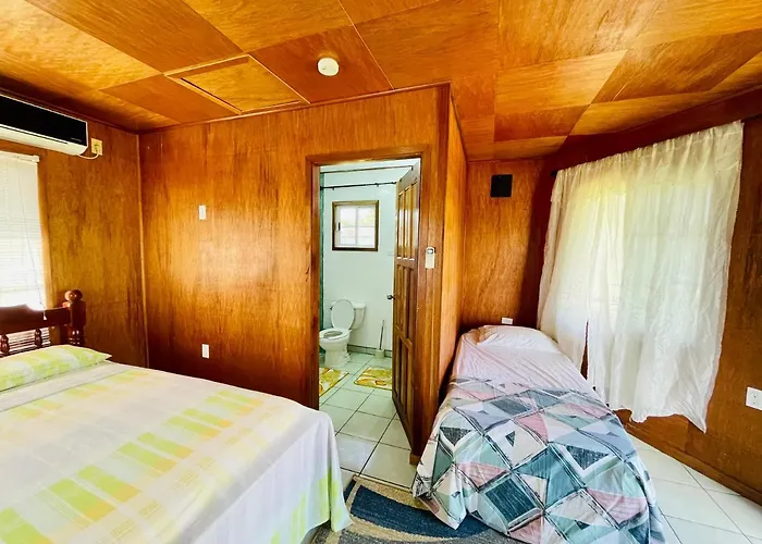 Lamanai Riverside Retreat