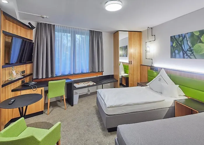 Landhotel Naafs-Haeuschen