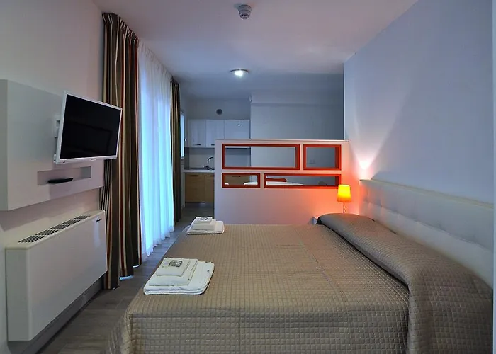Bb Hotels Aparthotel Arcimboldi