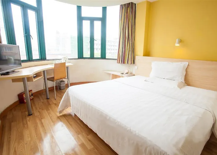 7Days Premium Xiamen University South Siming Road
