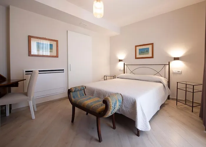 Villino Aliboni - Camere a 2 passi dal mare