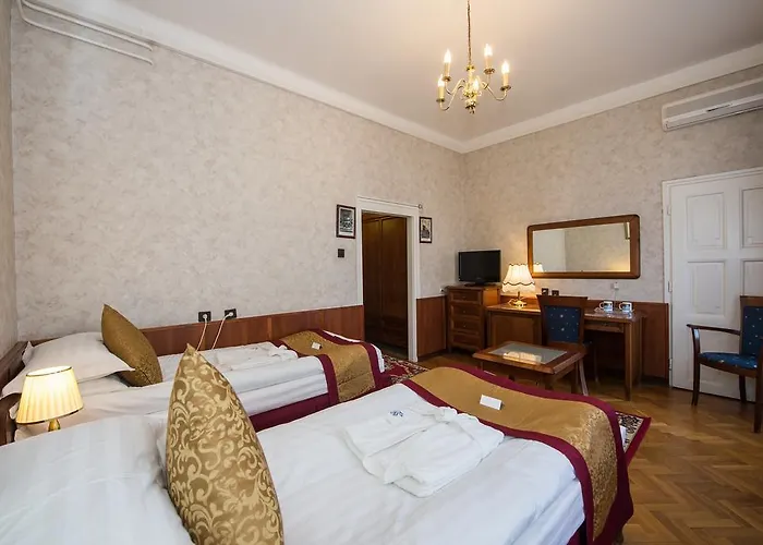 Hotel Tisza Es Thermalfuerdo