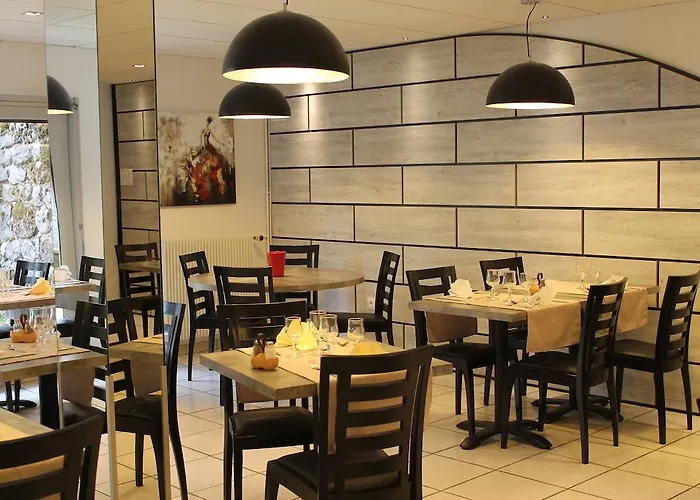 Hôtel Restaurant Aux Genêts d'Or