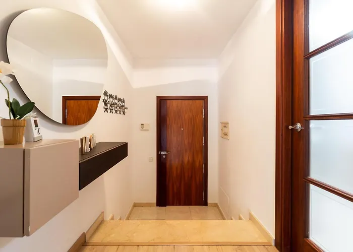 Apartamento Con Gran Patio Y Excelente Ubicacion!