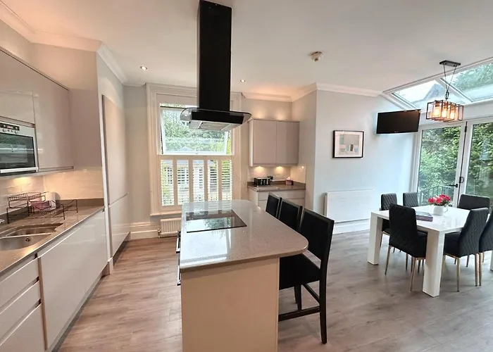 Cheshire Hospitality Ltd Trading As Lennox Lea Studios And Apartments