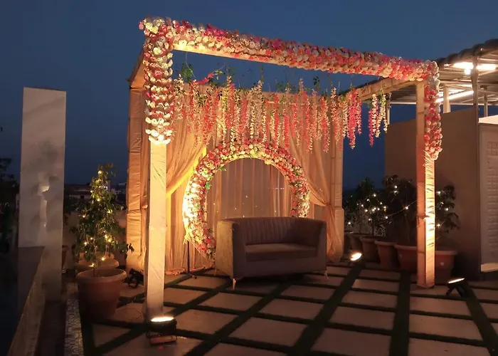 Hotel Mirana , Tinsukia