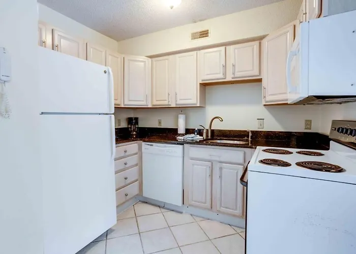 Marylander Condominiums, 90 Steps From The Beach