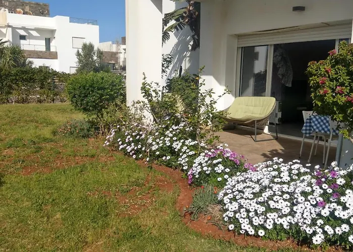 Perla A 200 M De La Plage