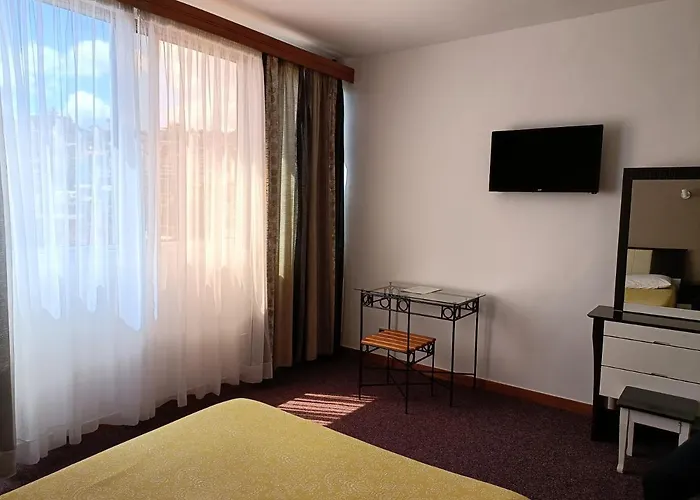 Aina Hôtel
