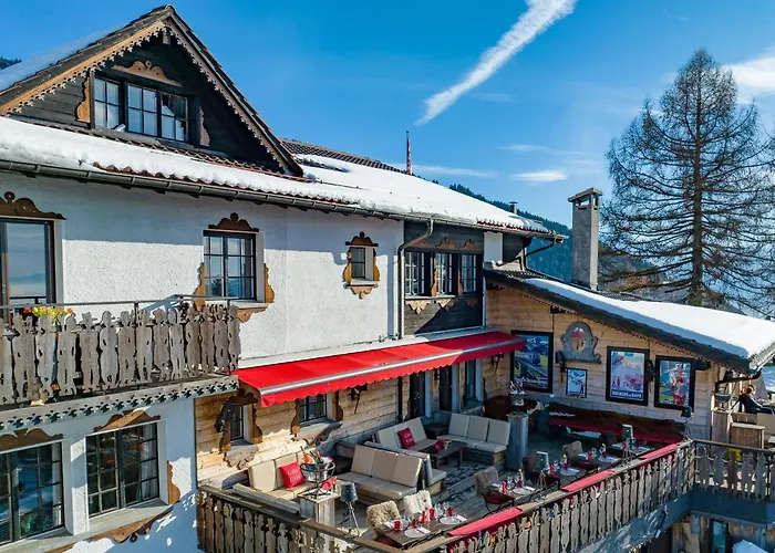 Le Coucou Hotel&Restaurant-Bar